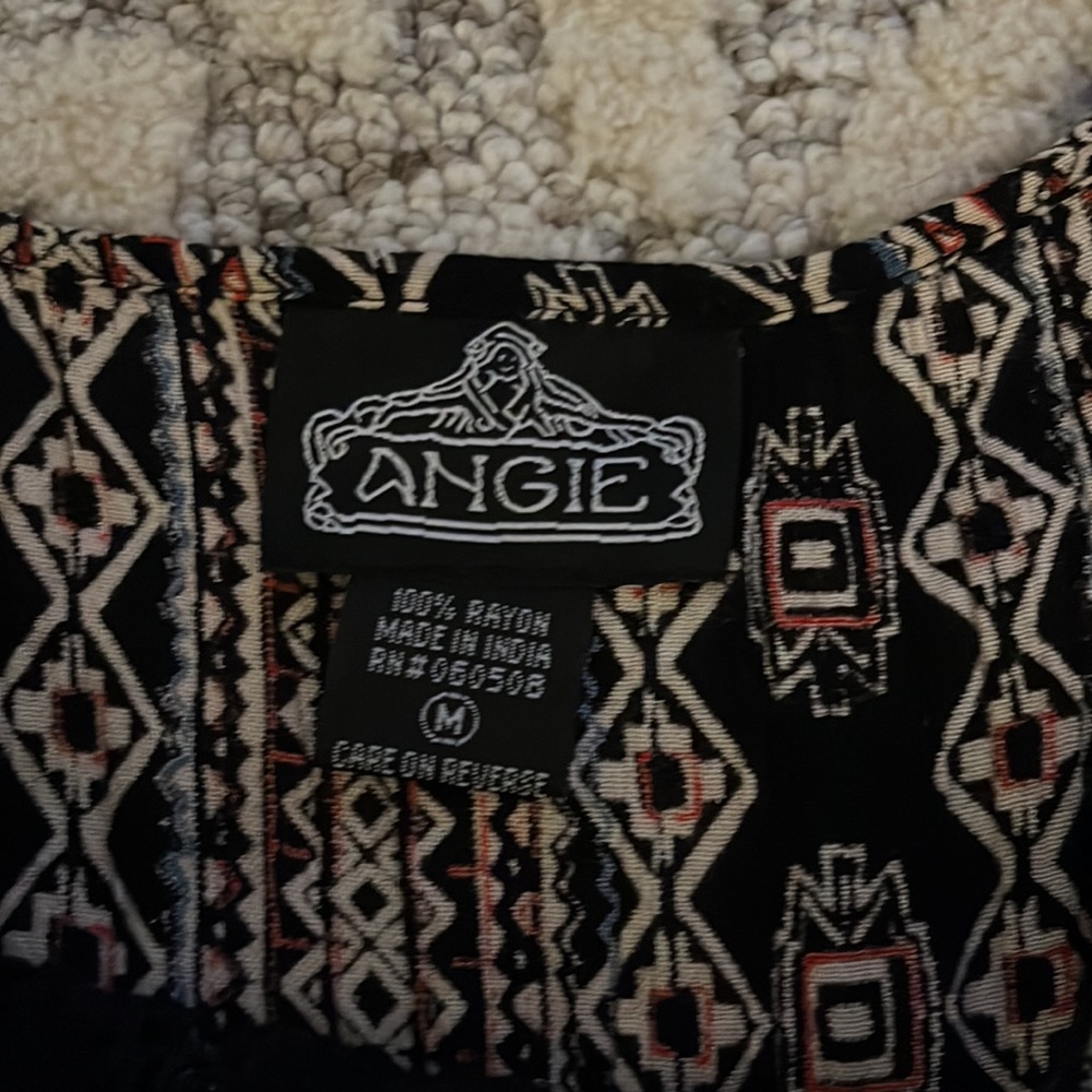 Boho Aztec Top - Picture 9 of 10